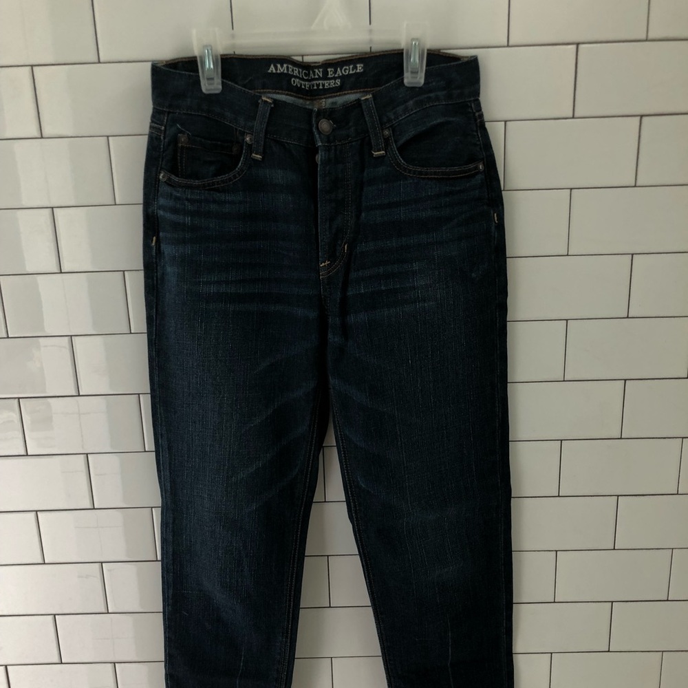 AE Vintage High-waisted Mom Jeans